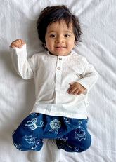 Unisex Organic White Kurta & Zoo Print Indigo Pants
