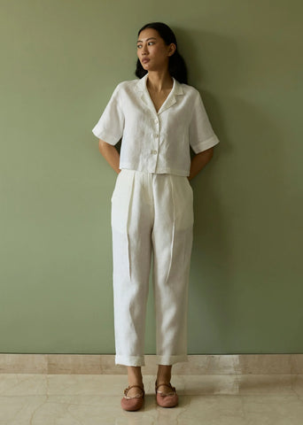 A Model Wearing White Linen Tala Forever Linen Pants- Ivory, curated by Only Ethikal