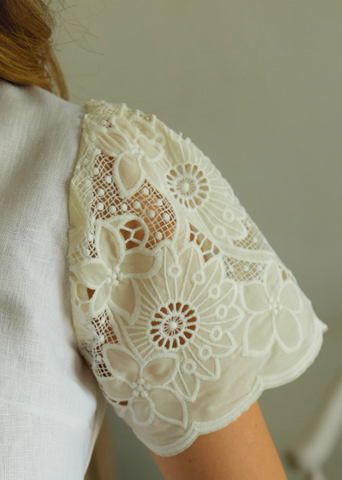 Safia Linen Bouse