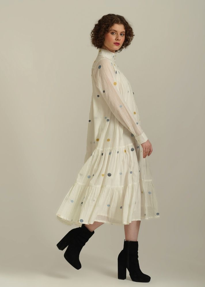 A Model Wearing Beige Pure Cotton Royale XXXVI, curated by Only Ethikal