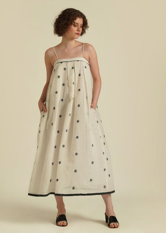 A Model Wearing Beige Pure Cotton Royale XLIII, curated by Only Ethikal