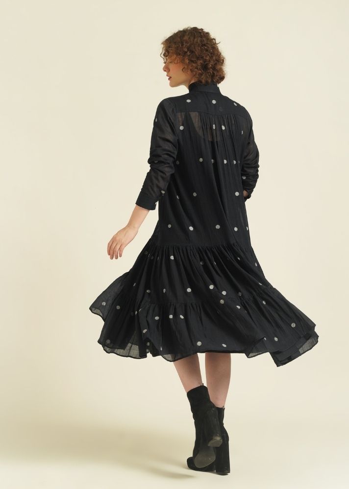 A Model Wearing Multicolor Pure Cotton Royale V, curated by Only Ethikal