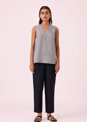 A Model Wearing Multicolor Linen Huxley Houndstooth Linen Top, curated by Only Ethikal