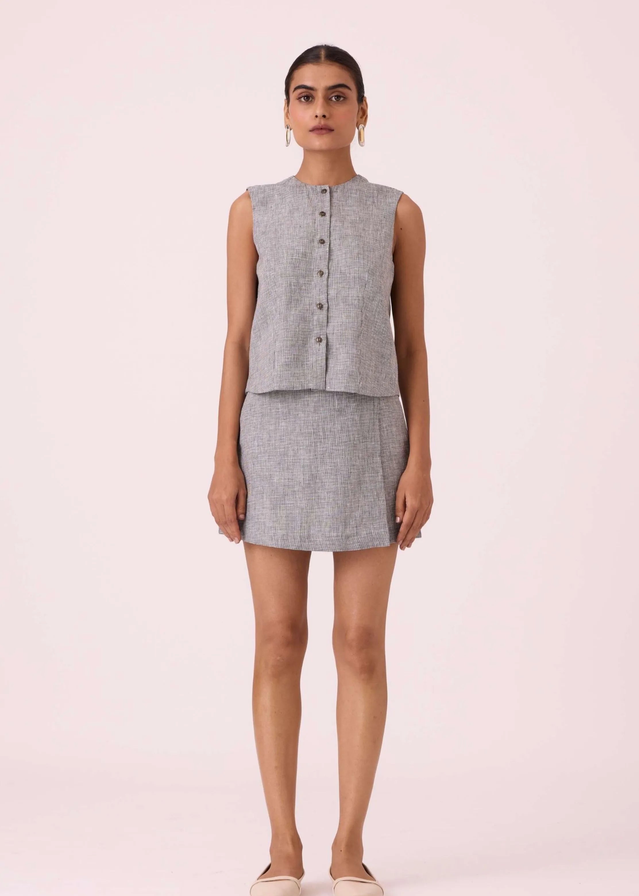A Model Wearing Multicolor Linen Wotton Houndstooth Linen Top, curated by Only Ethikal