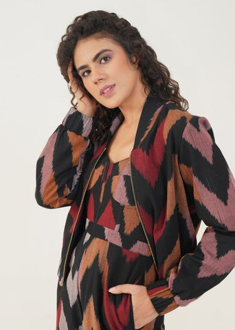A Model Wearing Multicolor Handwoven Cotton Chaya Set, curated by Only Ethikal