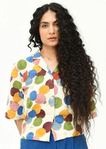 A Model Wearing Multicolor Organic Cotton Void Collar Shirt , curated by Only Ethikal