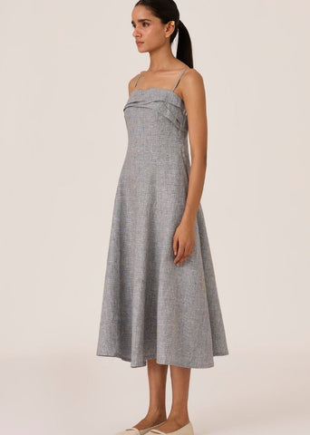 A Model Wearing Grey Linen Azzah Houndstooth Linen Midi Dress , curated by Only Ethikal