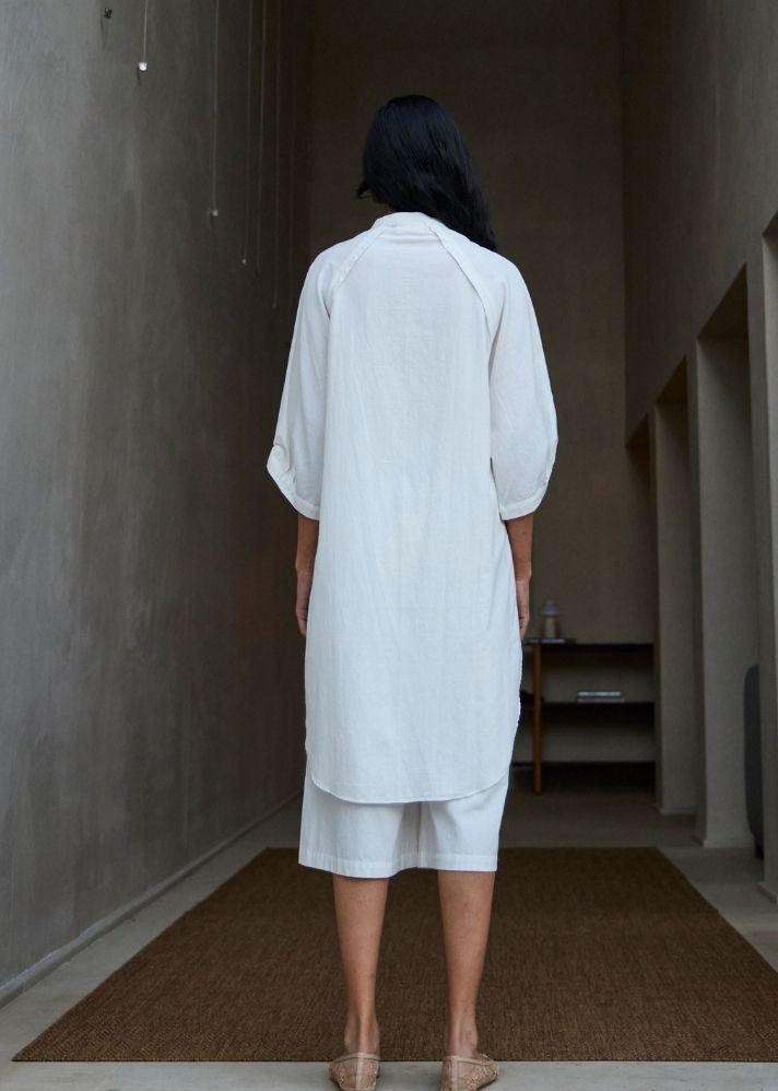 A Model Wearing White Handwoven Cotton Braboune Handwoven White Co-Ord Set , curated by Only Ethikal