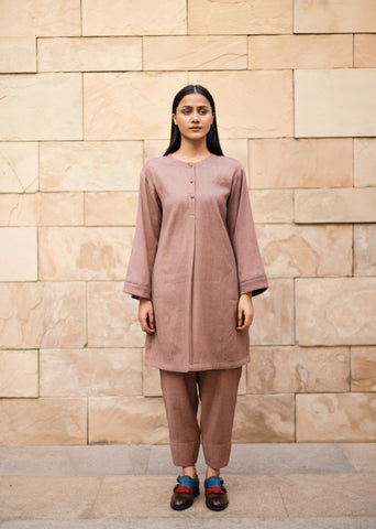 A Model Wearing Brown Wool Brown Iris Set( With Stole ), curated by Only Ethikal
