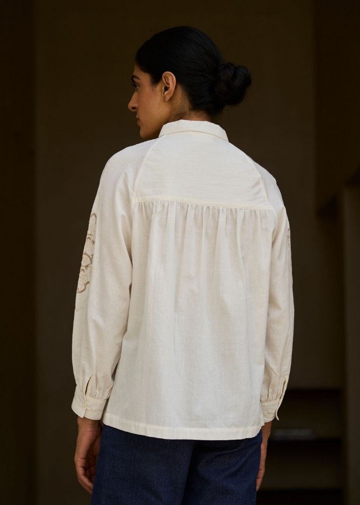 A Model Wearing White Handwoven Cotton Yeji Handwoven Embroidered Shirt , curated by Only Ethikal
