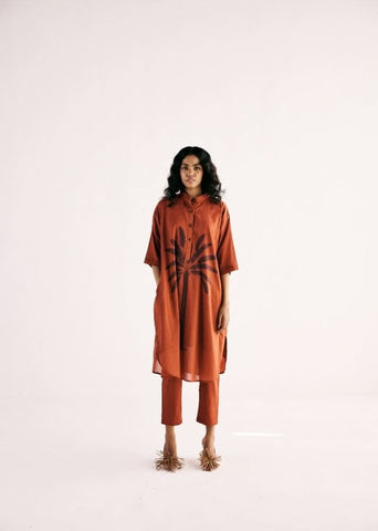 A Model Wearing Multicolor,Cotton Mul Rustic Palm Kurta Set curated by Only Ethikal