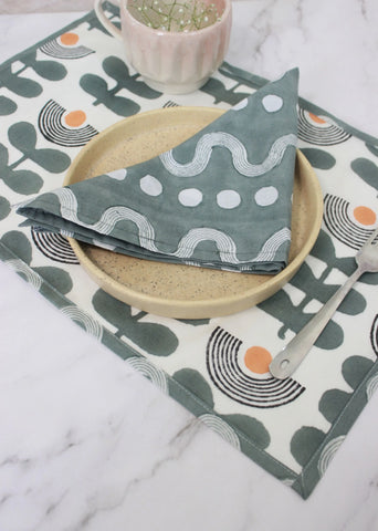 Modern Floral Sustainable Table Mat- Placemats- Set Of Four