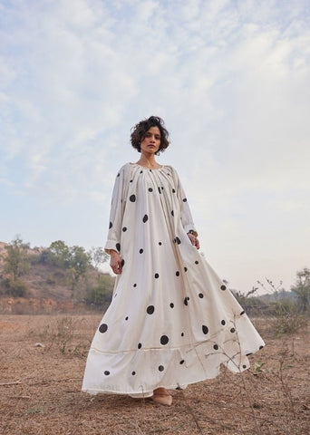 A Model Wearing White Cotton Mul Luna Lilly curated by Only Ethikal