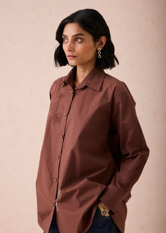 A Model Wearing Brown Poplin The Rise Organic Cotton Shirt, curated by Only Ethikal