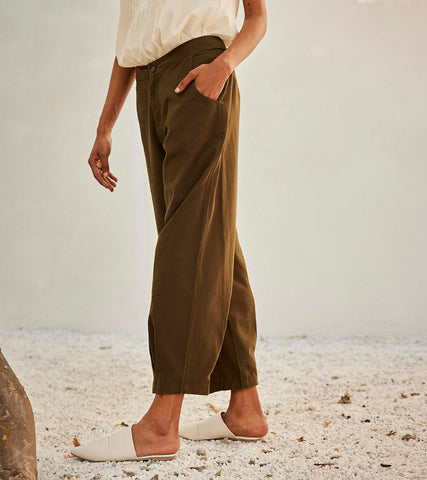 A Model Wearing White Pure Cotton Olive Dreams Trouser curated by Only Ethikal