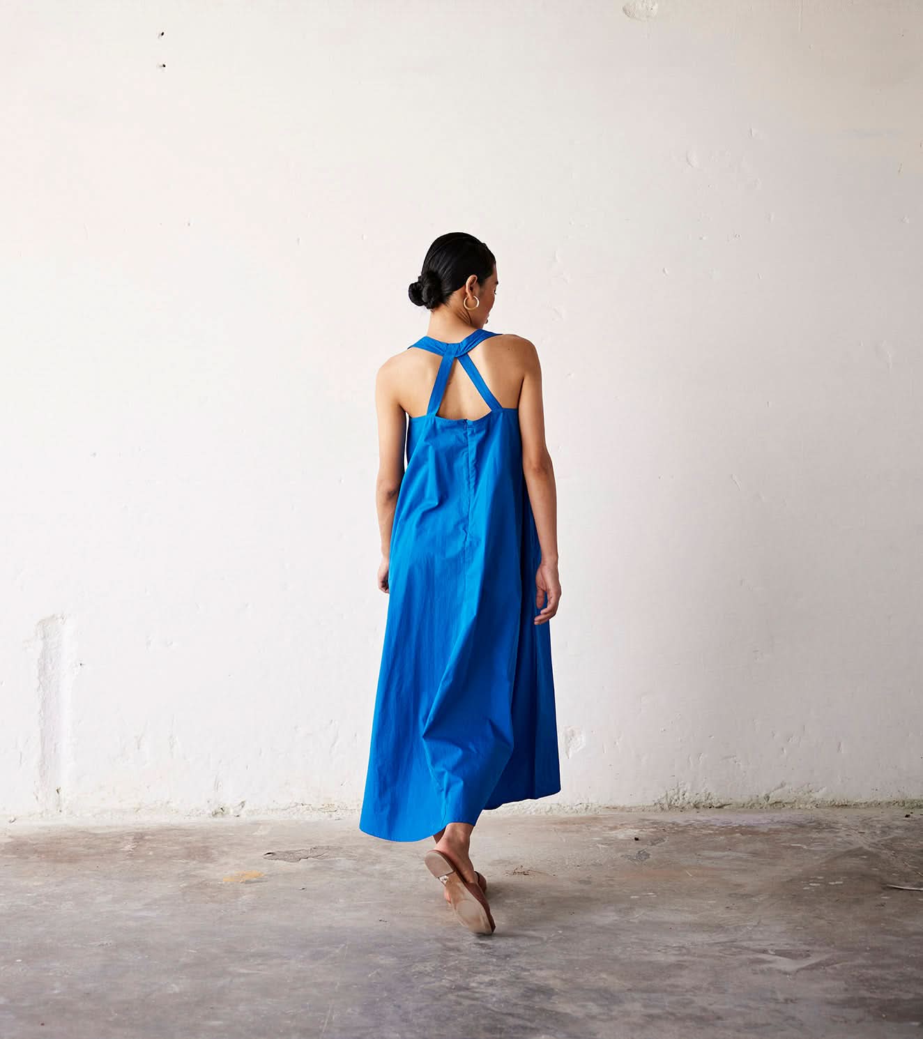 A Model Wearing Blue Pure Cotton Clear Skies curated by Only Ethikal