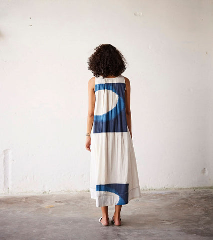 A Model Wearing Multicolor,Pure Cotton Vanilla curated by Only Ethikal