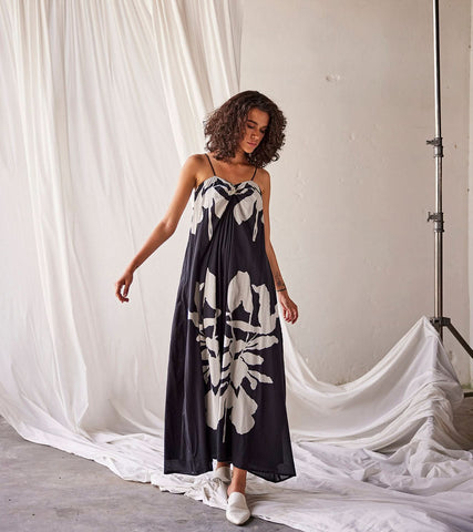 A Model Wearing Black Pure Cotton Summer Somewhere curated by Only Ethikal